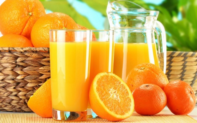 عصير البرتقال في المجمد مثالي فالصيف